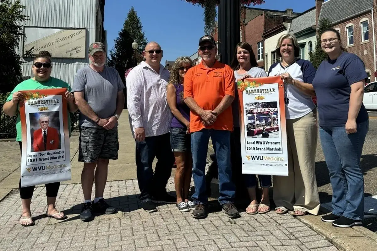 WVU Medicine Barnesville Hospital and Woodsfield Savings Bank Partner for Pumpkin Festival Display