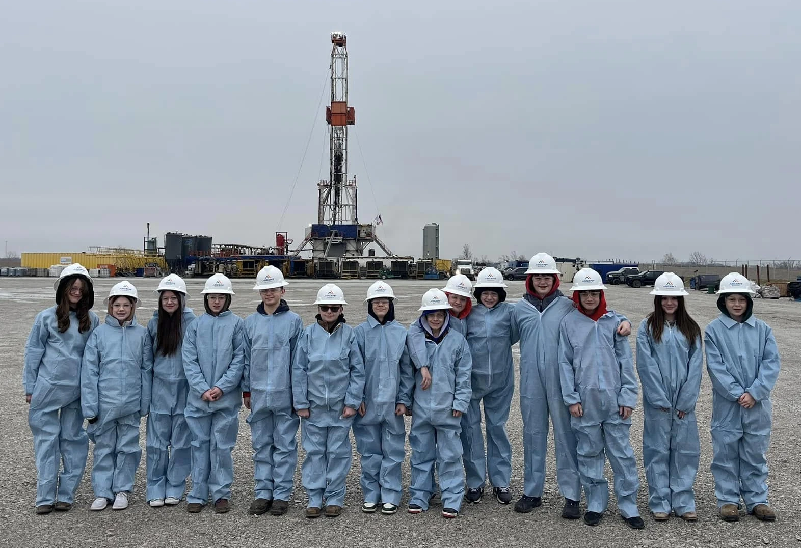 Union Local Students Tour Well Site