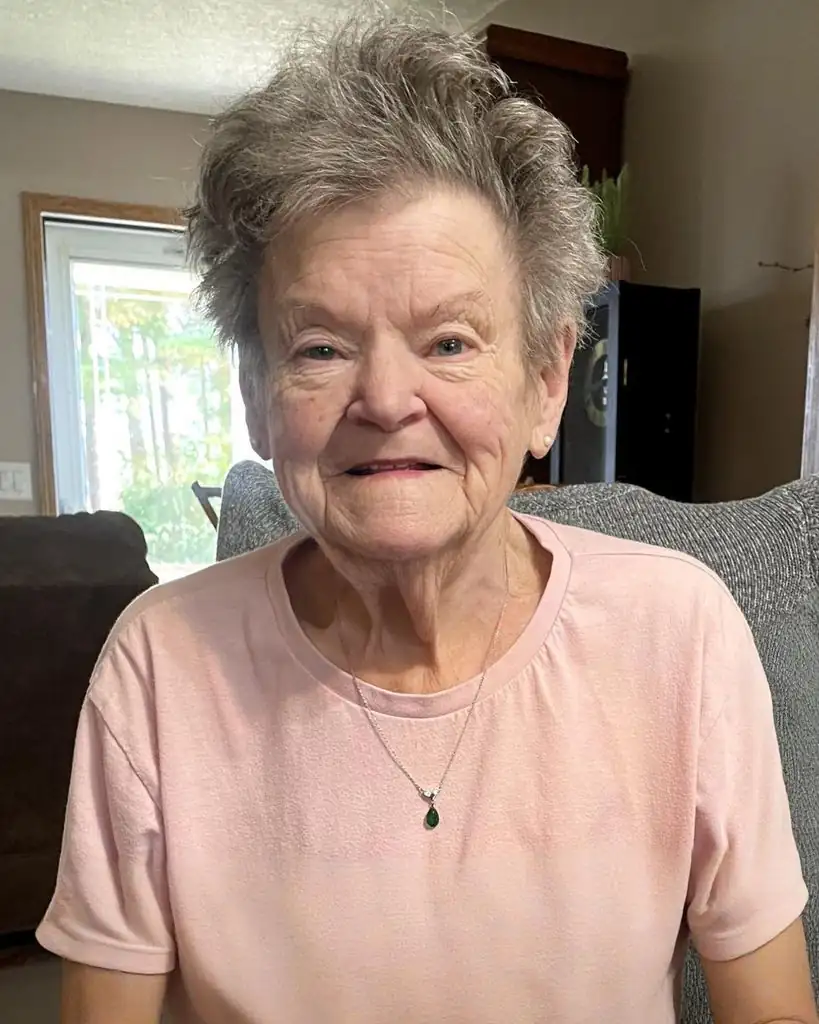 Carol Joan Hatcher Earliwine
