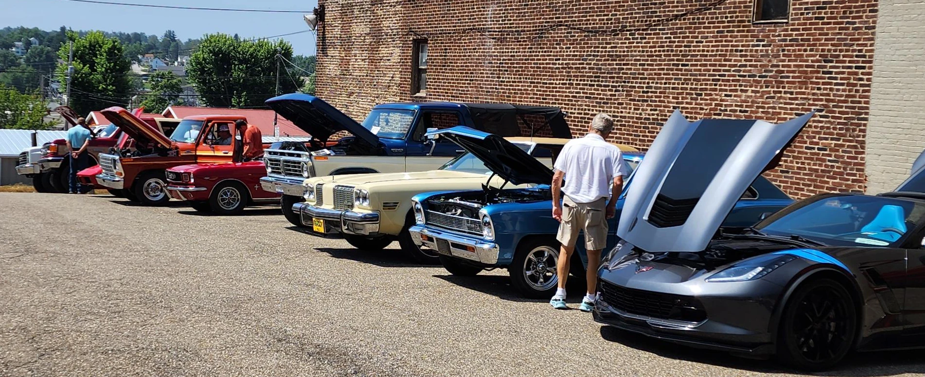 Third Annual Main Street Barrel House Cruise In
