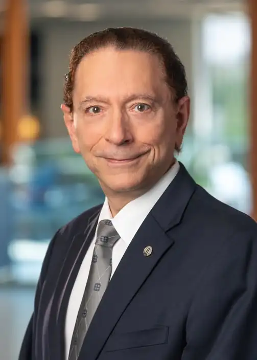 Belmont College President Retires