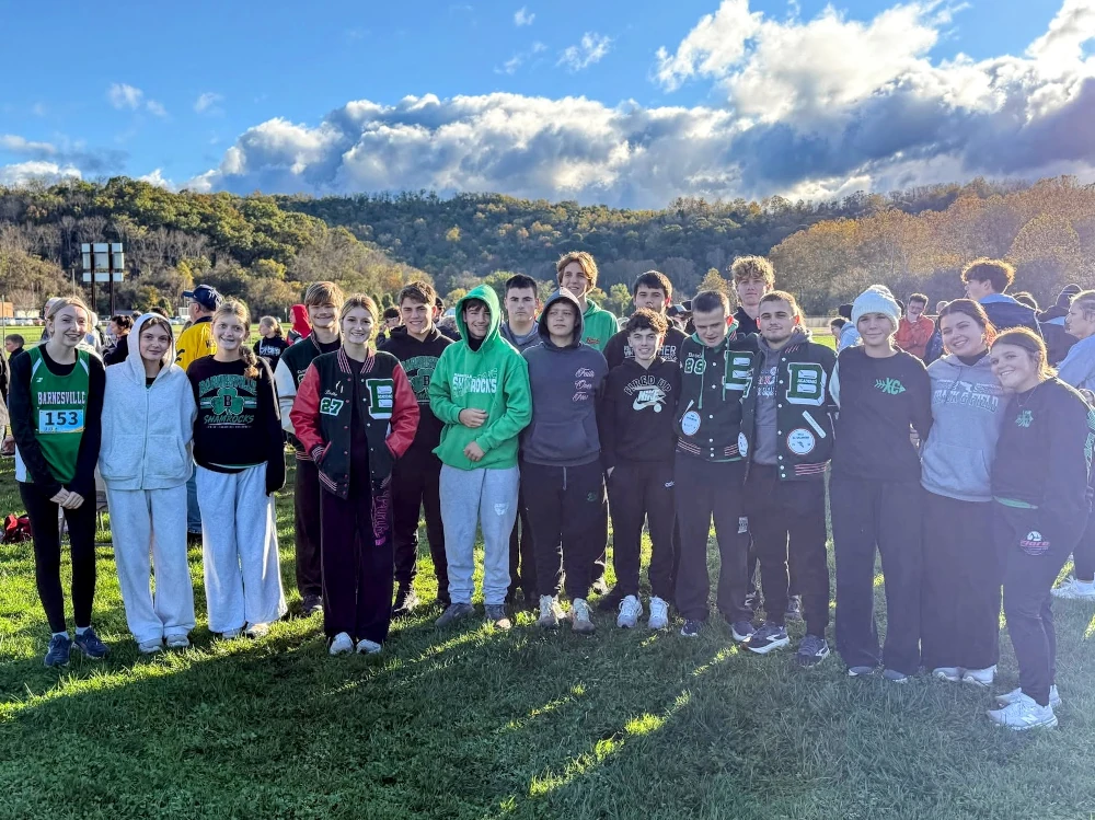 Seniors Honored at OVCCL/Buckeye 8 Championships Meet